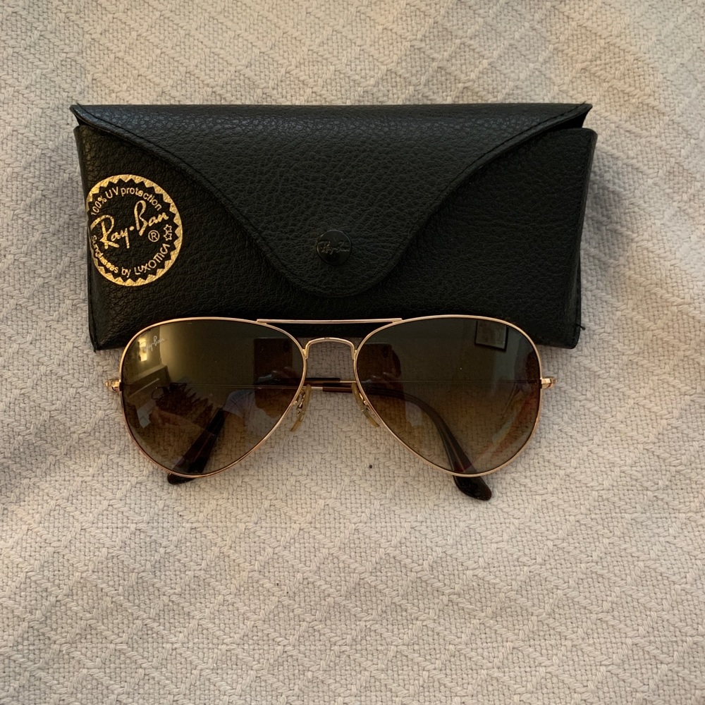 Gold Ray Ban aviator sunglasses